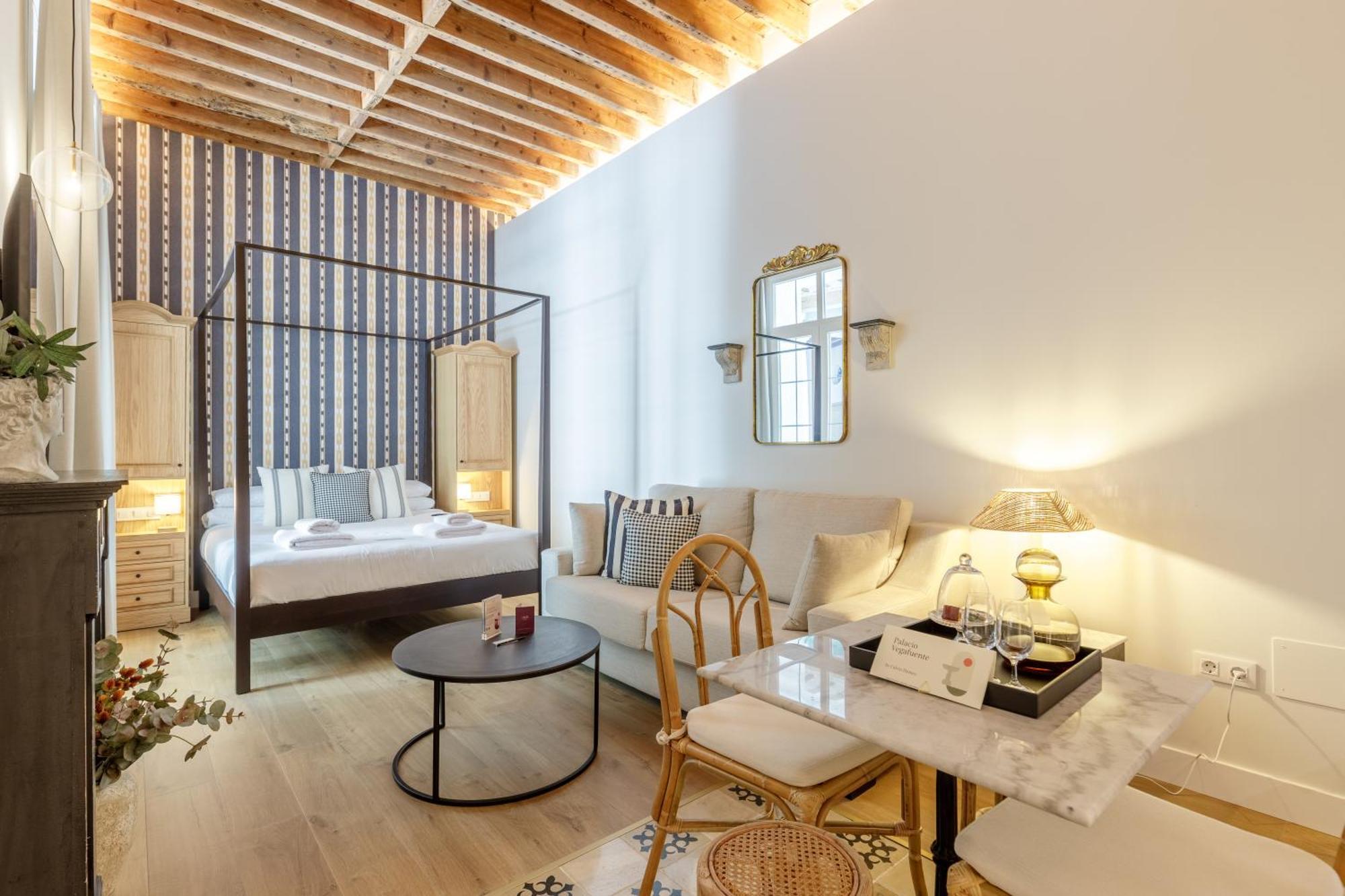 Palacio Vegafuente By Caleta Homes Appartement