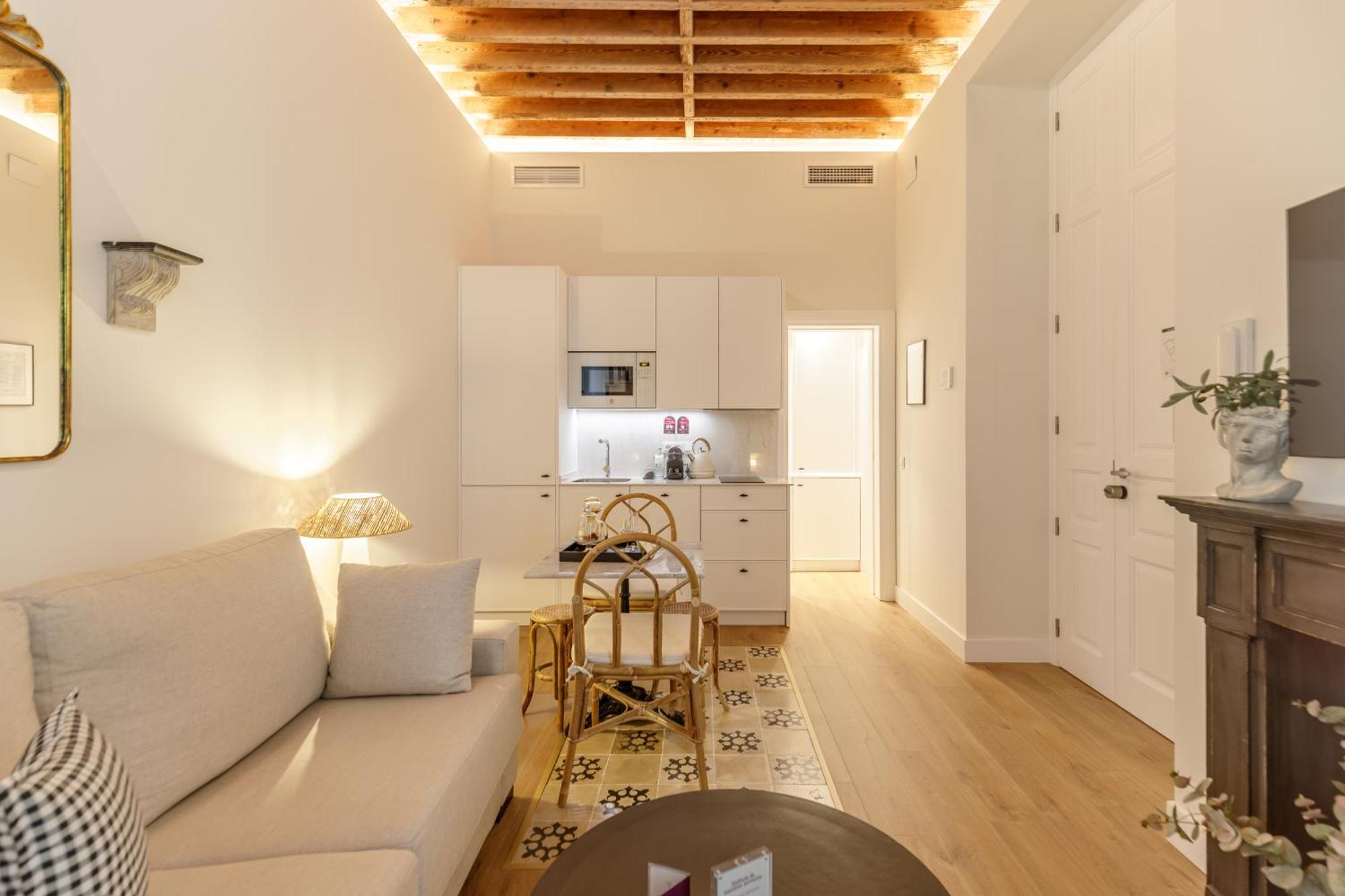 Appartement Palacio Vegafuente By Caleta Homes *