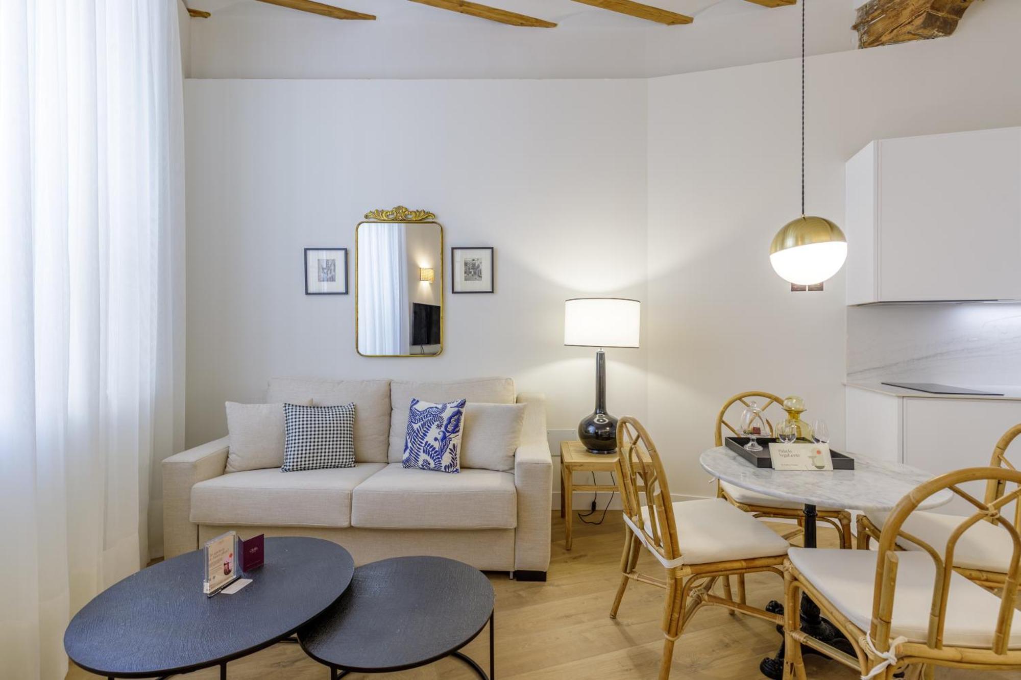 Appartement Palacio Vegafuente By Caleta Homes