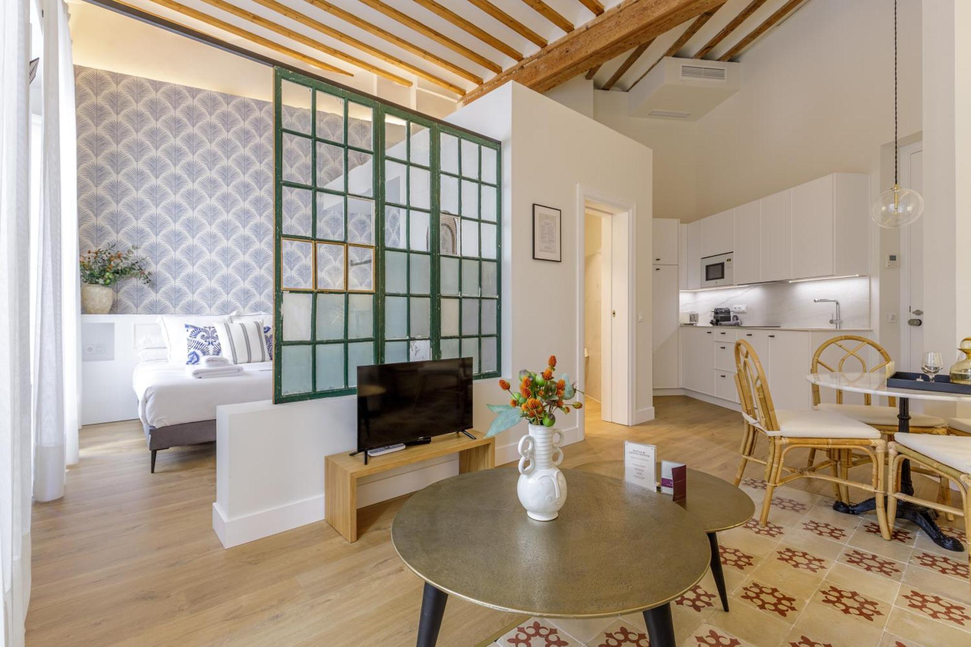 Palacio Vegafuente By Caleta Homes Appartement