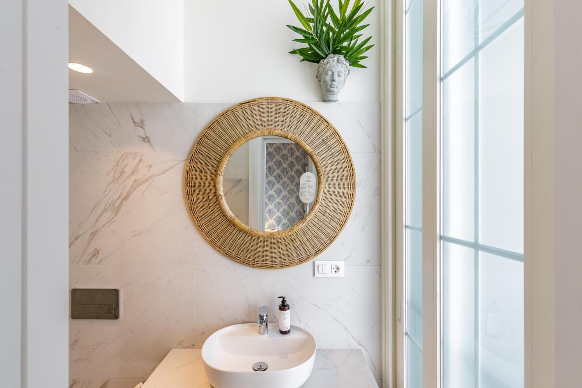 Palacio Vegafuente By Caleta Homes Appartement